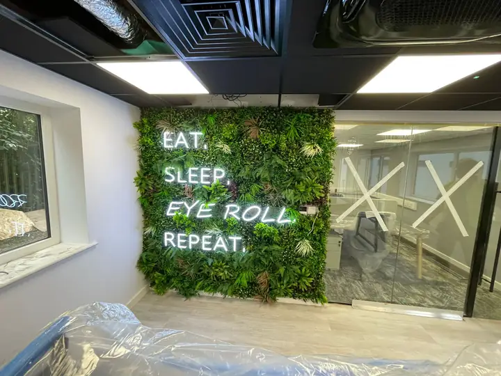 Neon & LED Neon Signage
